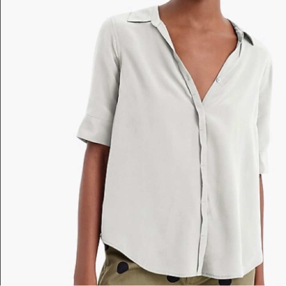 NWT 100% silk button up shirt - short sleeve